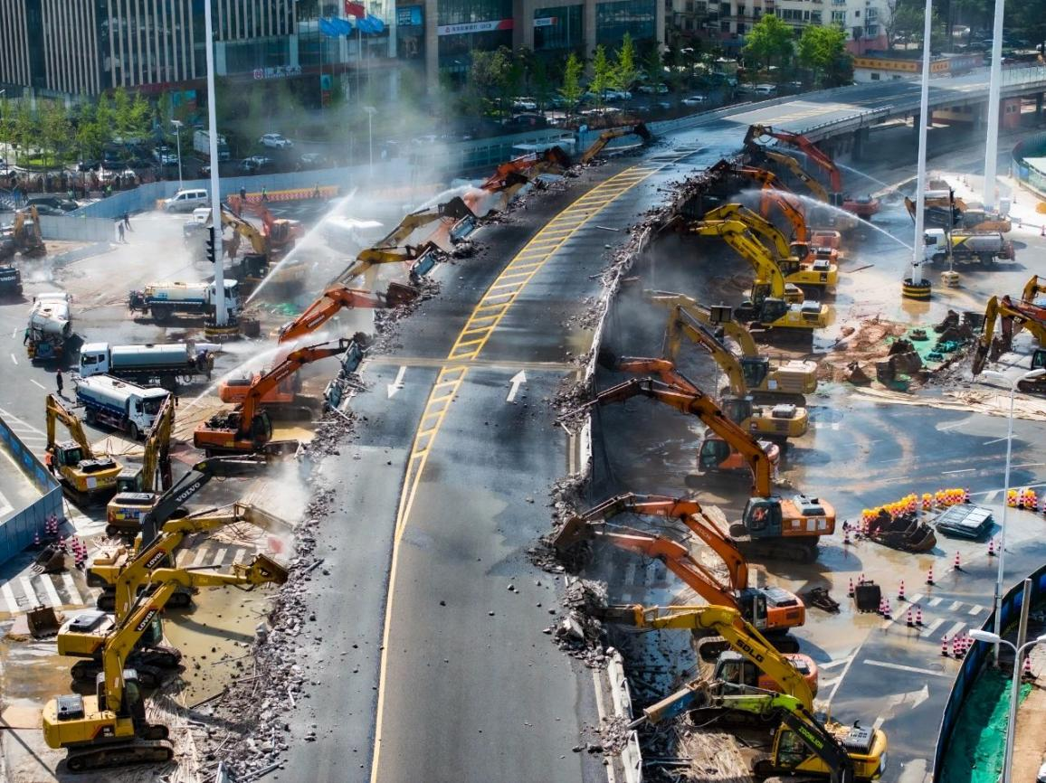 1683511174828166.png 城發(fā)集團:將主題教育融入實際工作 高質(zhì)量完成雁山立拆除任務(wù).png