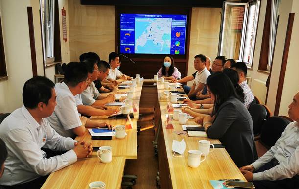 聯(lián)動(dòng)融合 激活公房管理和老建筑保護(hù)“新活力”—房產(chǎn)經(jīng)營(yíng)公司聯(lián)合市住建局、交通銀行開展主題黨日活動(dòng).png