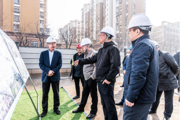 搶進度 保質(zhì)量 抓機遇 促發(fā)展  —集團公司黨委書記、董事長王元斌一行蒞臨城市更新公司調(diào)研指導工作